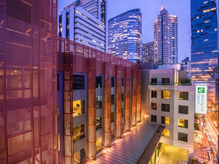Holiday Inn Express Bangkok Sathorn Udvendigt