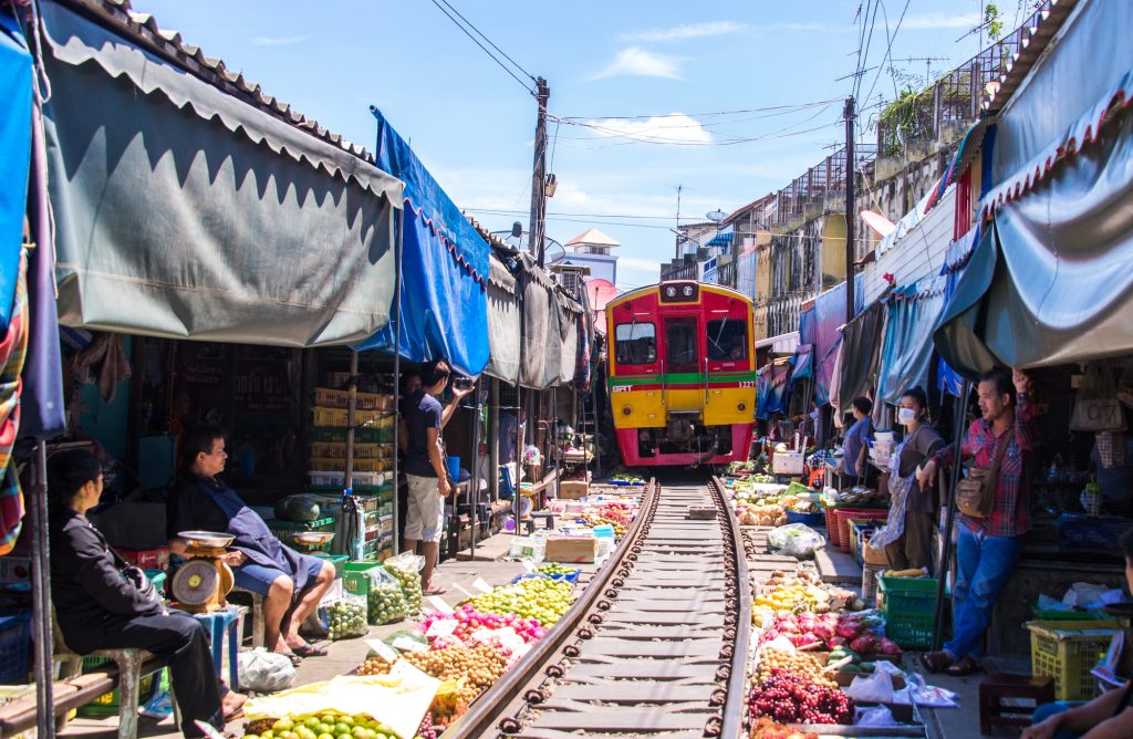 Maeklong Railway Market