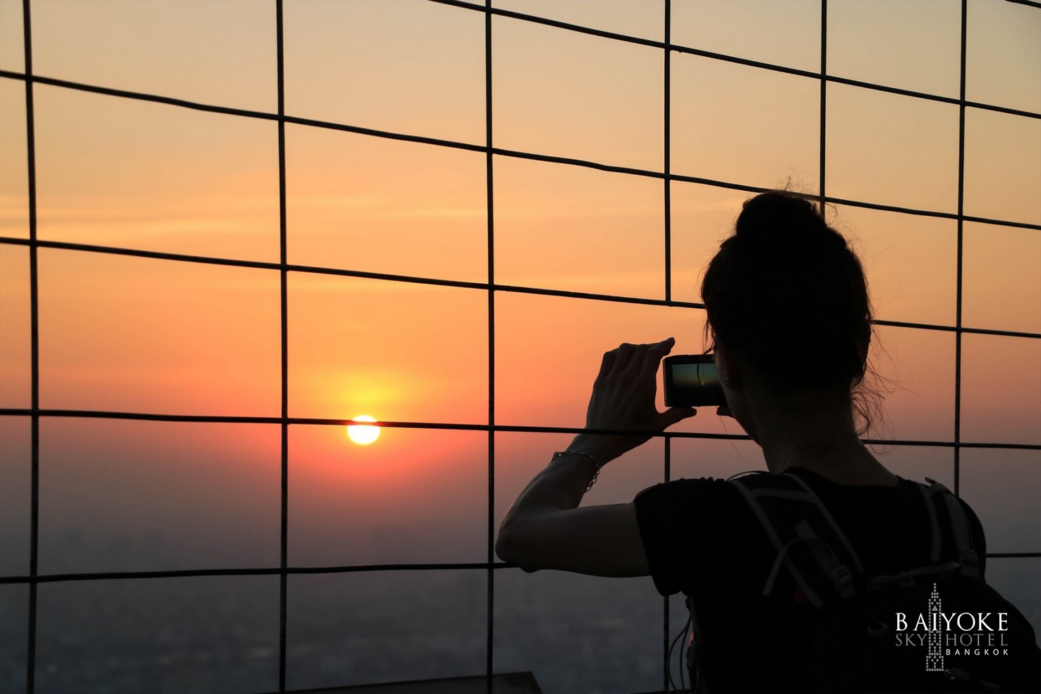 Solnedgang ved Baiyoke Sky Hotel