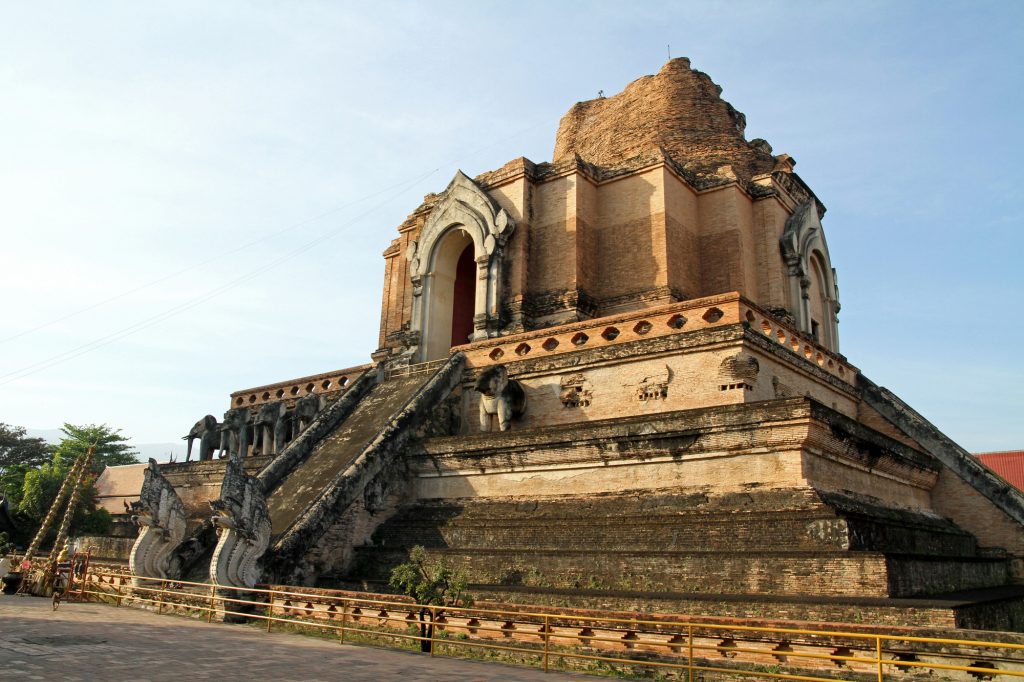 Wat Chedi Luang Chiang Mai