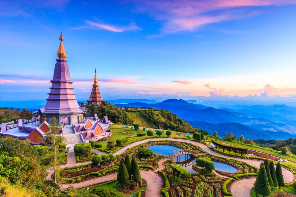 Doi Inthanon Nationalpark med udsigt over bjergene nær Chiang Mai