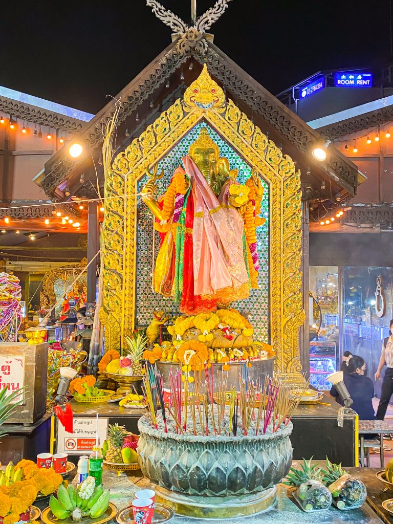 Ganesha helligdom Huai Khwang Bangkok