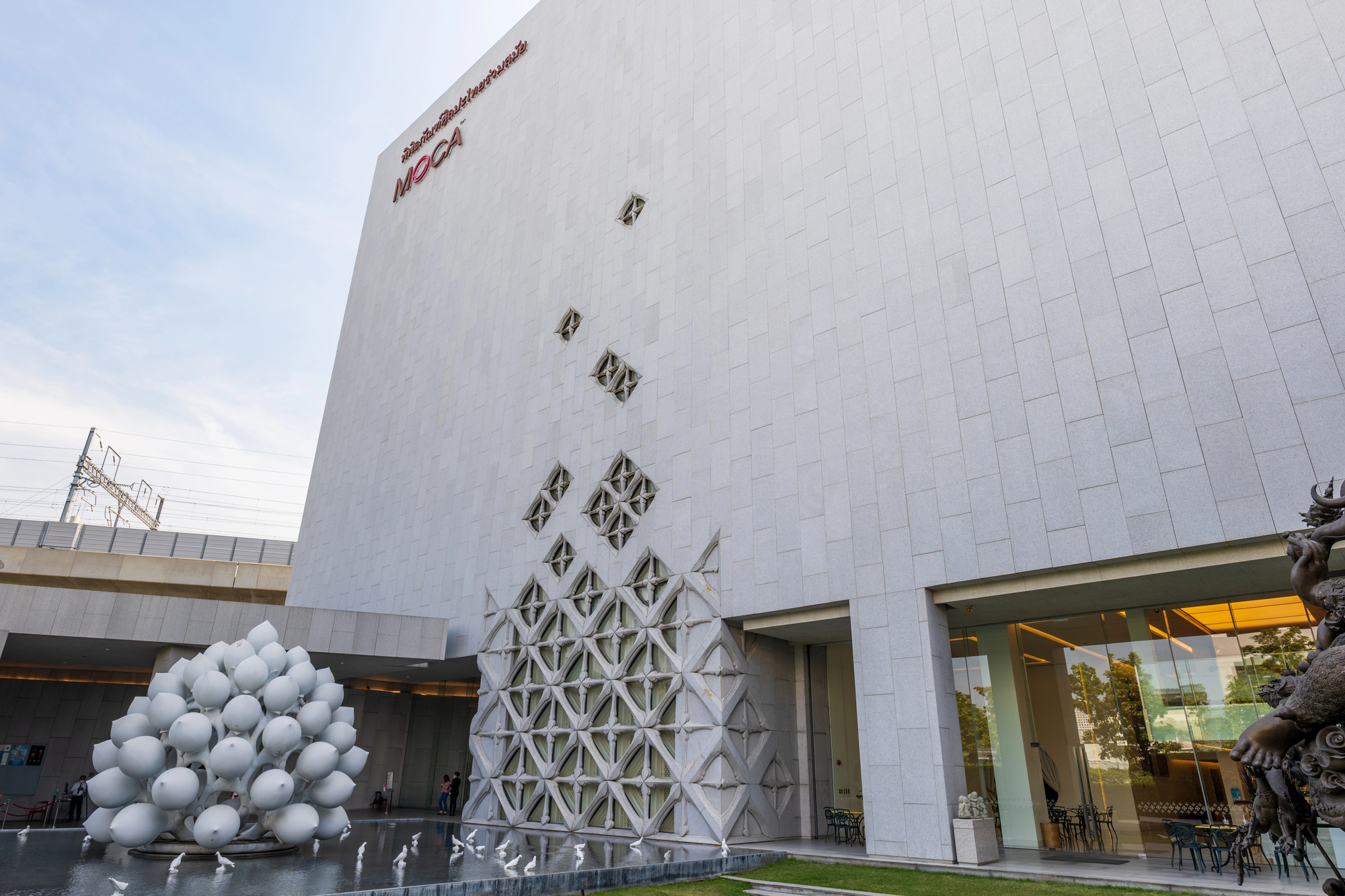 Facaden på Museum of Contemporary Art Bangkok